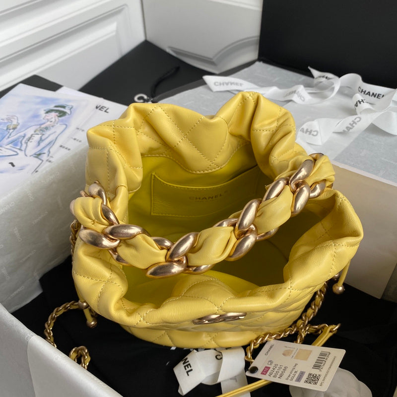 Chanel Luxury Handbag Style 627