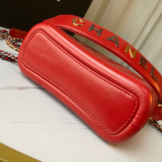 Chanel Luxury Handbag Style 472