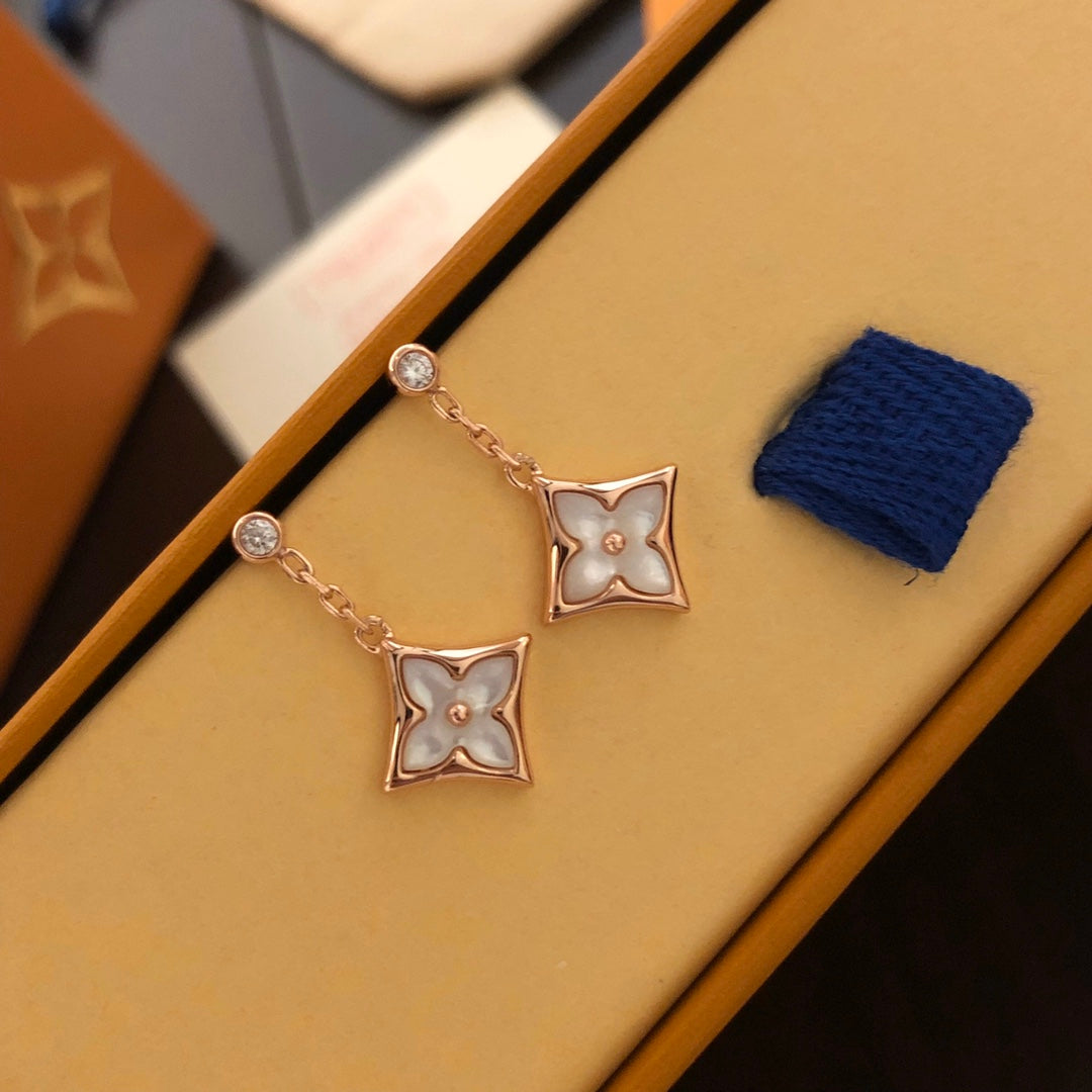 Rhombus-Shaped Floral Natural White Mother-of-Pearl and Diamond Earrings