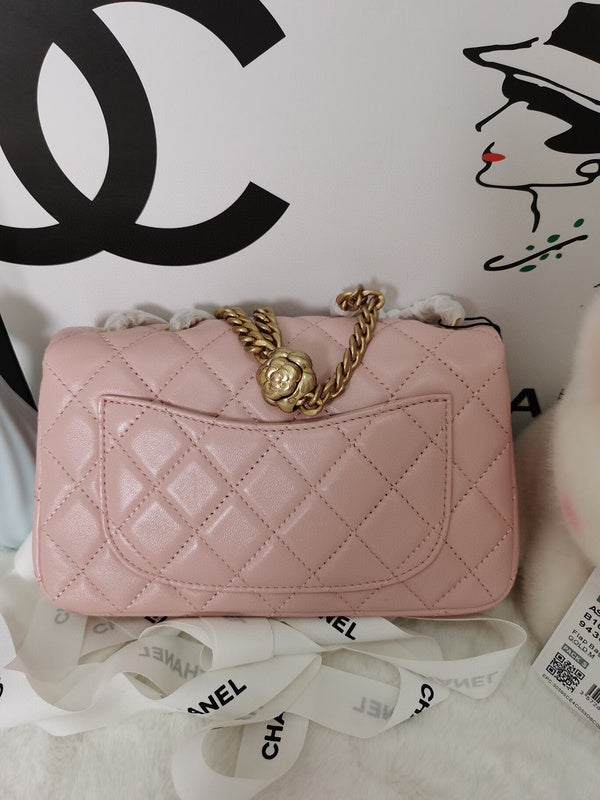 Chanel Luxury Handbag Style 96