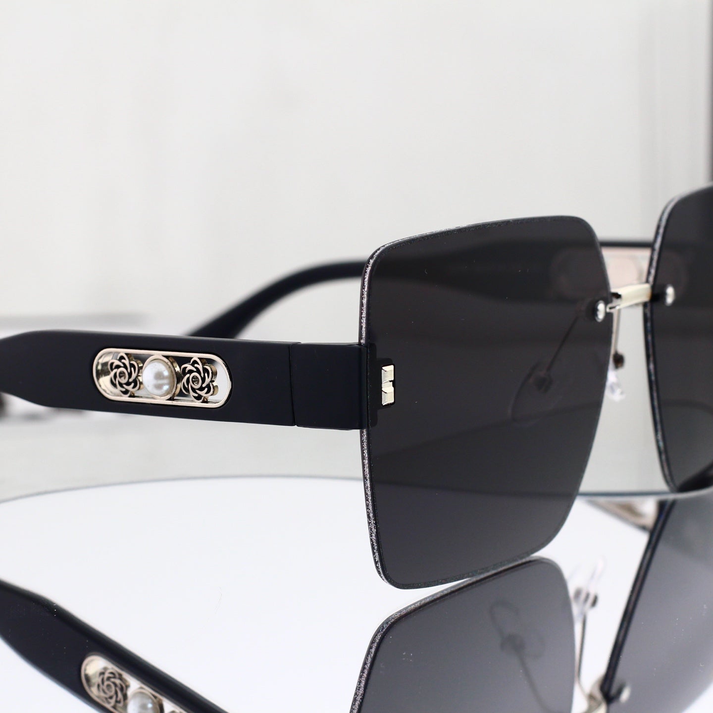 New Stylish  Sunglasses-62