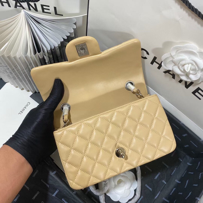 Chanel Luxury Handbag Style 286