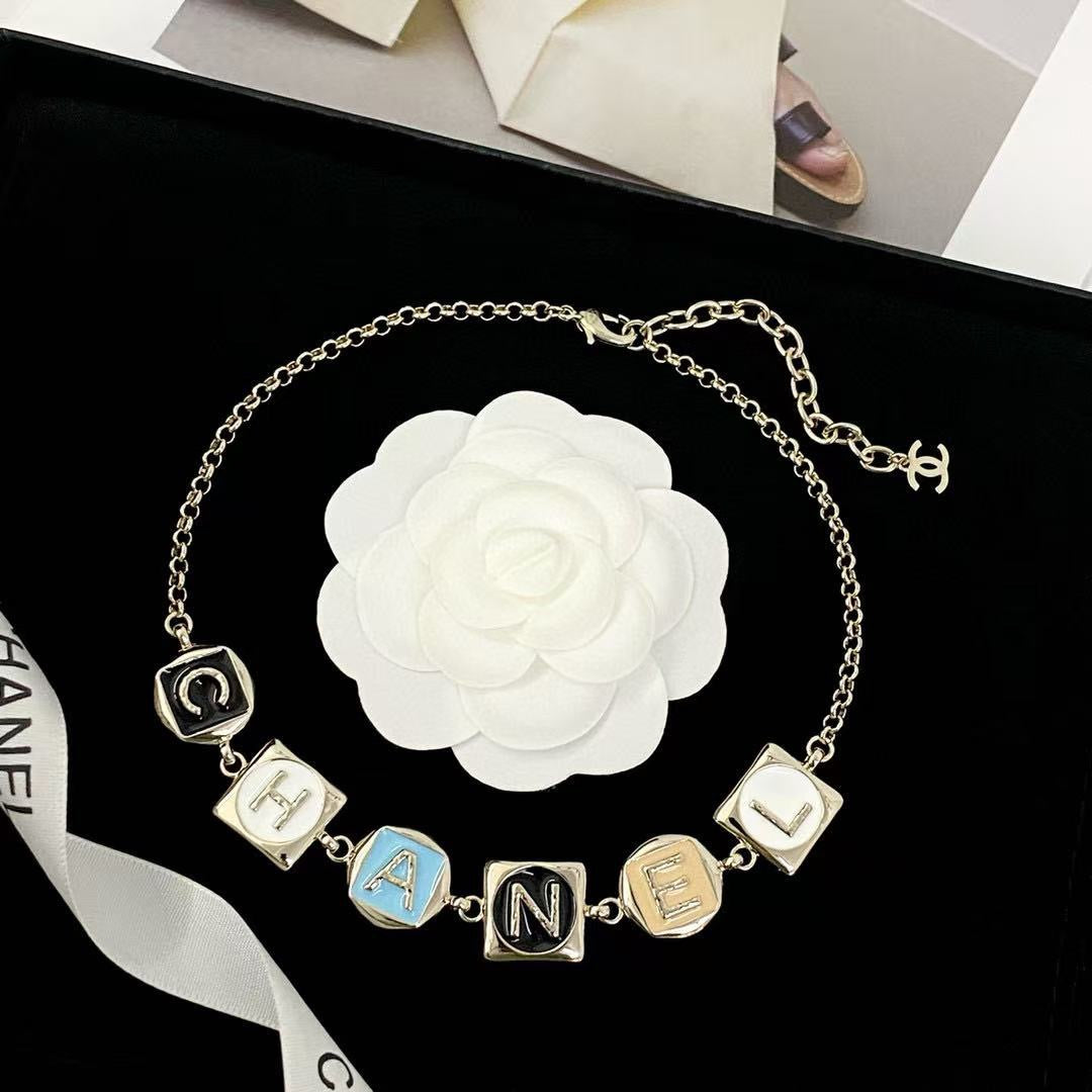 High-Quality Necklaces-182