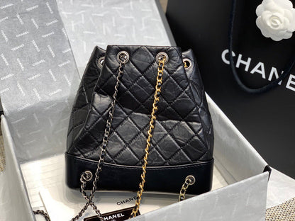 Chanel Luxury Handbag Style 390