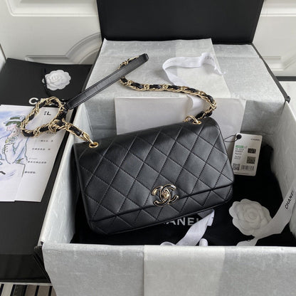 Chanel Luxury Handbag Style 632