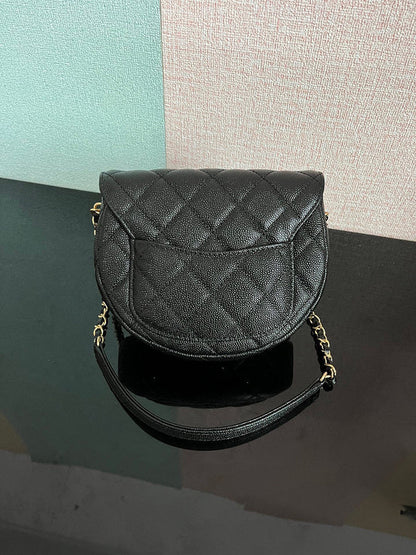 Chanel Luxury Handbag Style 77