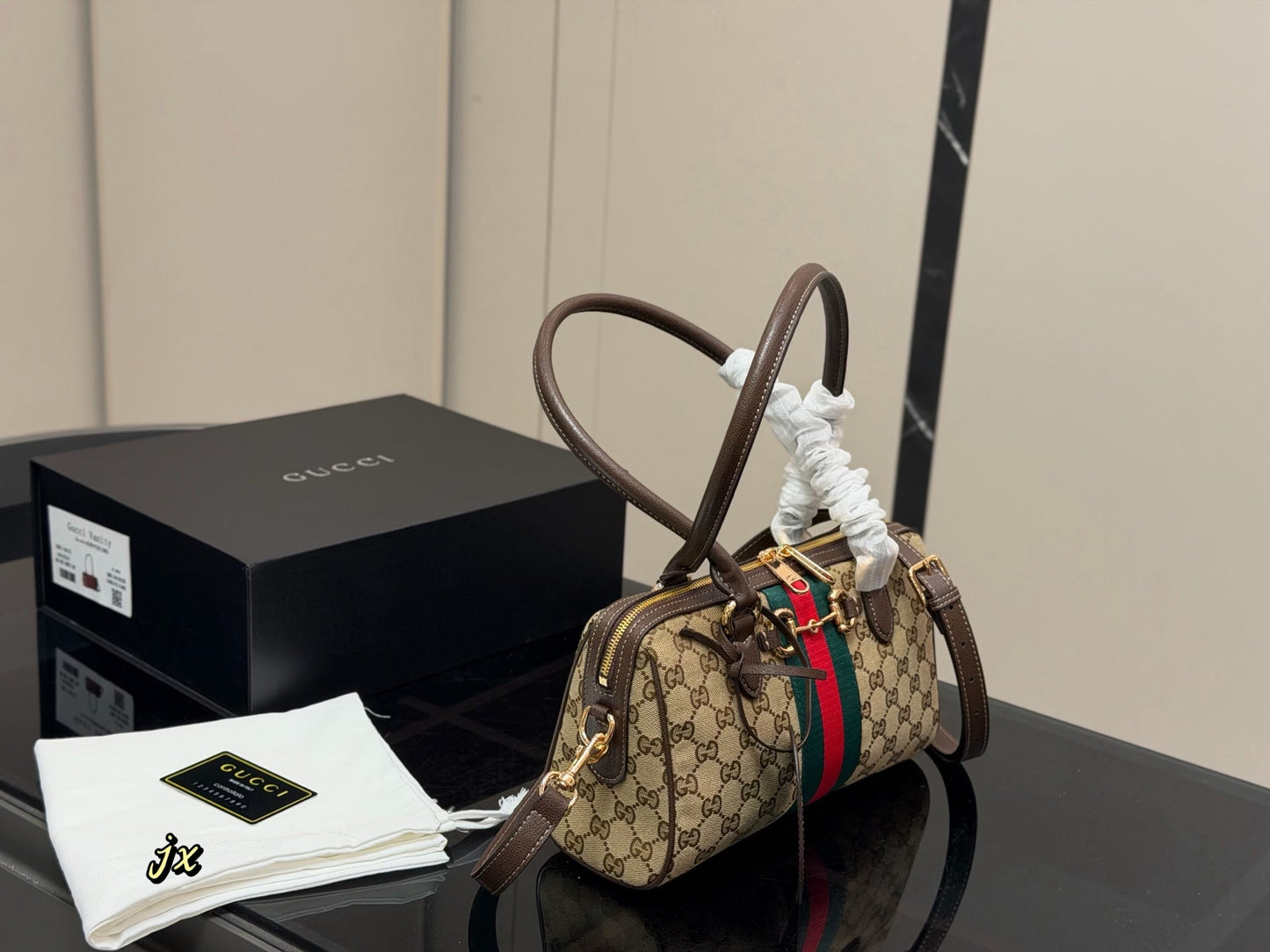 Premium Fashion Travel Bags-2277