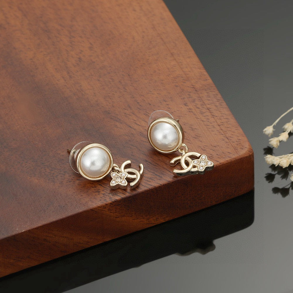 High-Quality Stud Earrings-106