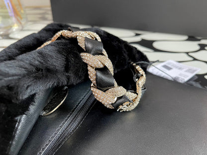 Chanel Luxury Handbag Style 592