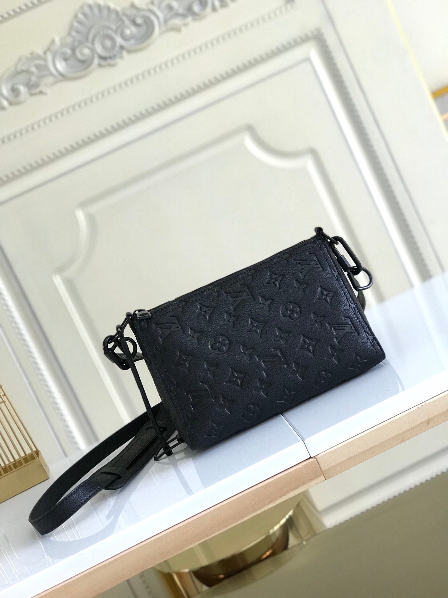 Monogram Empreinte black