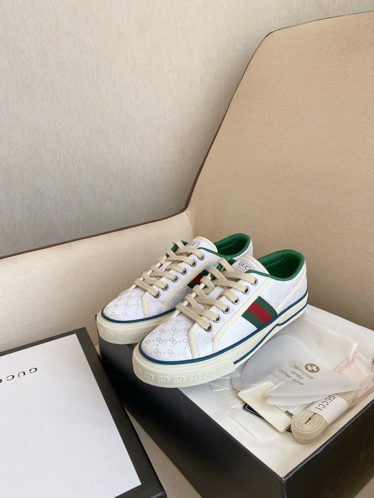 G u c c I tennis sneakers