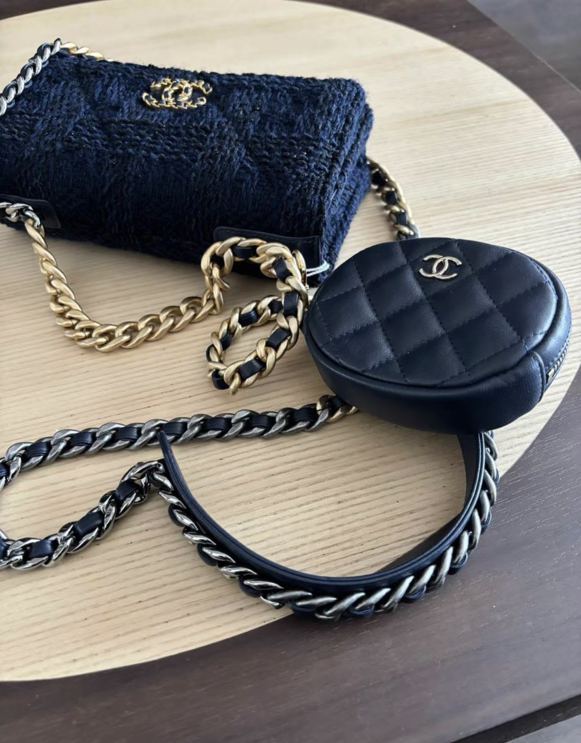 Chanel Chanel 19 Leather Shoulder Bag Style 3