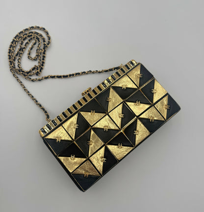 Chanel Chanel 19 Black Shoulder Bag