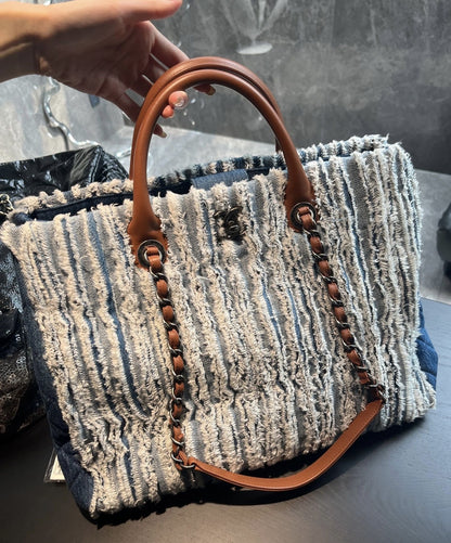 Chanel Luxury Leather Tote Bag Tote