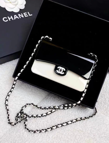 Chanel Black White Acrylic Chain Bag Collector S Items