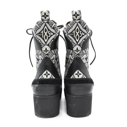 Louis Vuitton 'Laureate Desert Platform' Boots - Women's 38.5
