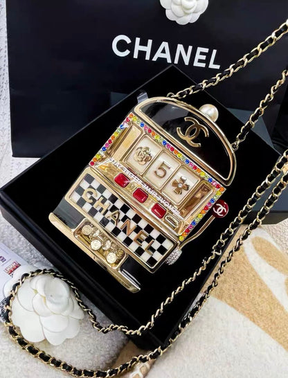Chanel Luxury Leather Clutch Style 7