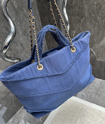 Chanel Luxury Leather Blue Handbag