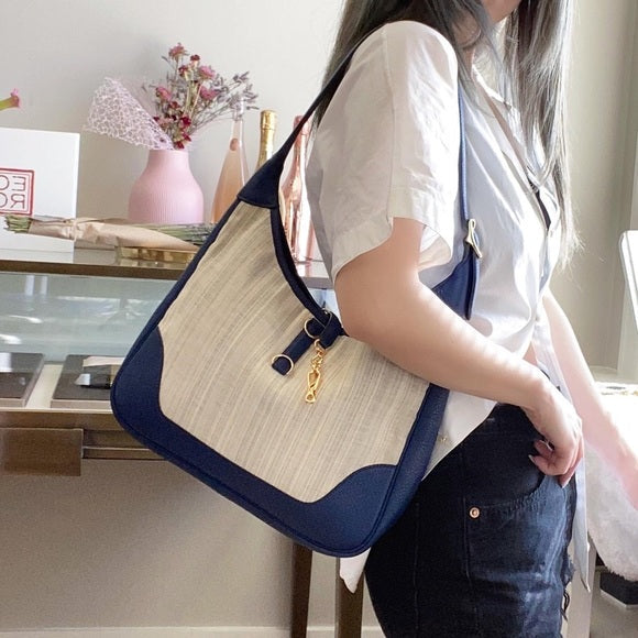 Luxury Hermes Trim Shoulder Bag