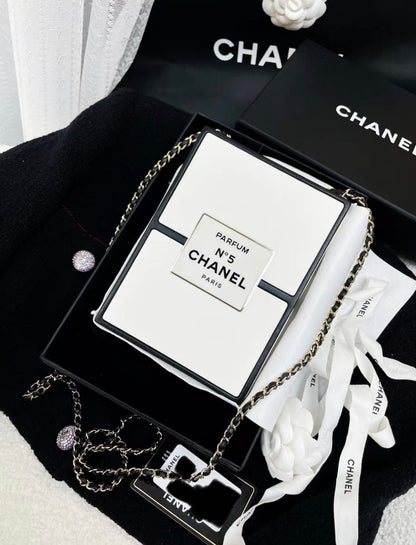 Chanel Luxury Leather Black Clutch