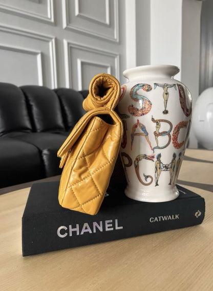 Chanel Luxury Leather Handbag Style 15