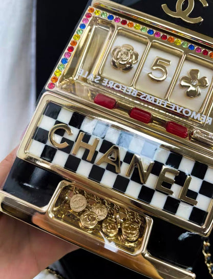 Chanel Luxury Leather Clutch Style 7