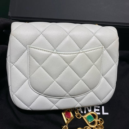 Chanel Chain Luxury Handbag
