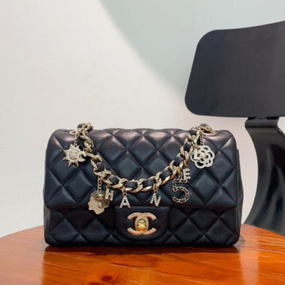 Chanel Luxury Handbag Style