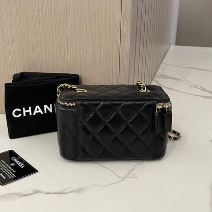 Chanel Box Bag with Adjustable Chain, 31xxxxx Purchased in 2021