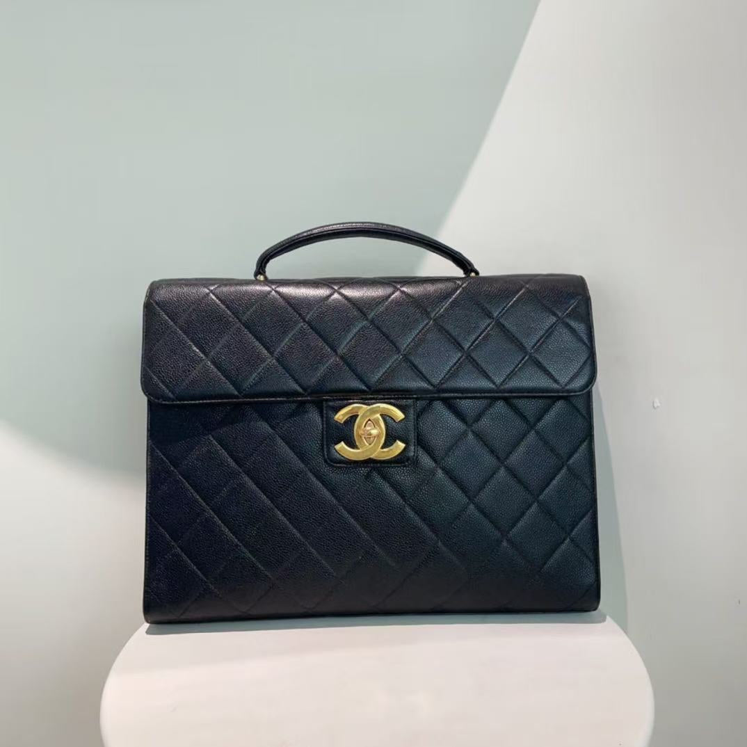 Chanel Black Quilted Leather Flap Bag Medium 1996-1997