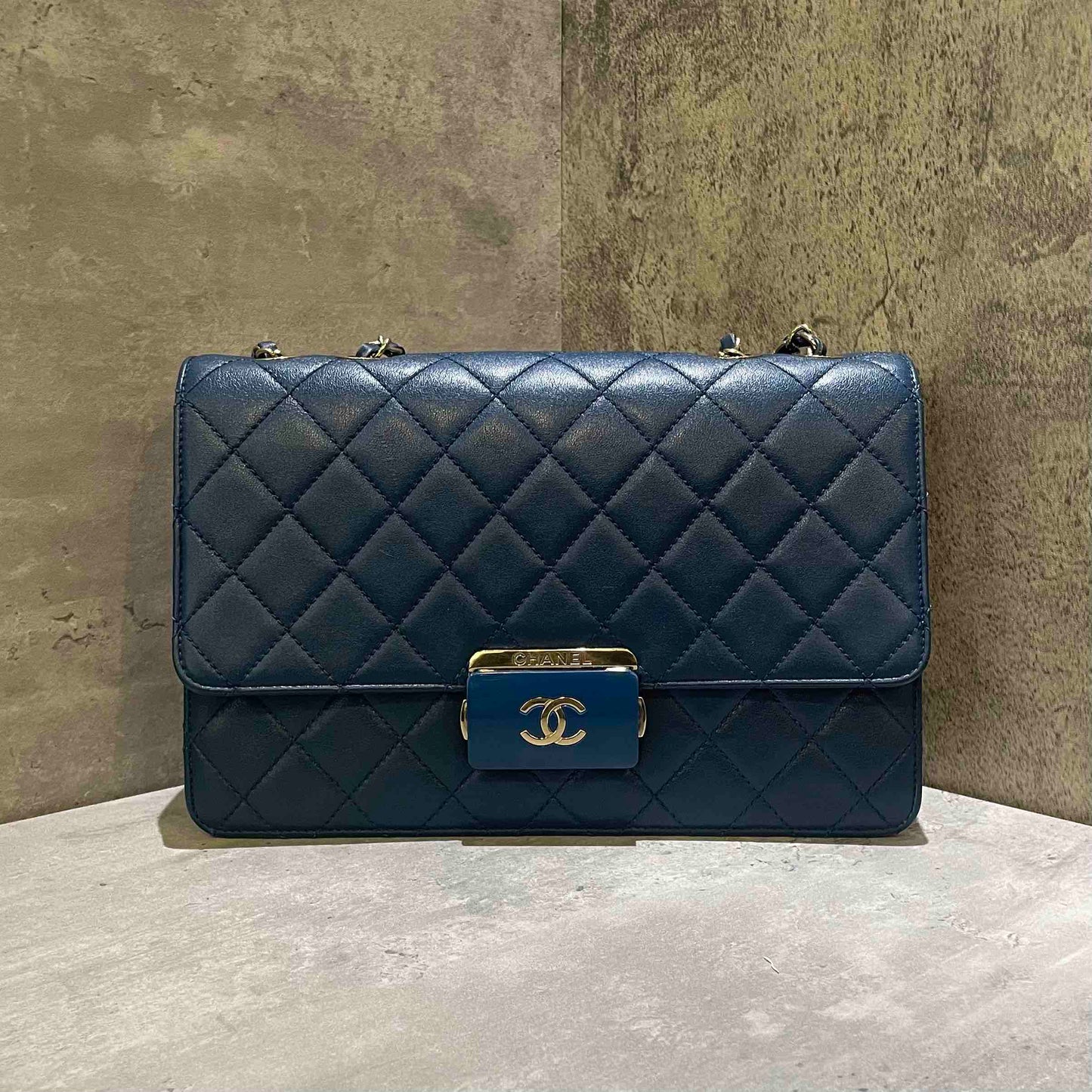 Chanel Boy Medium Quilted Leather Blue Shoulder Bag Style