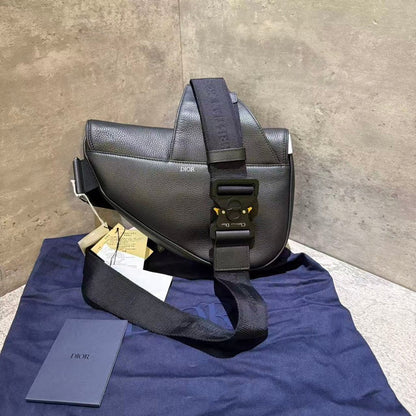 Un Dior Full Leather Saddle Bag