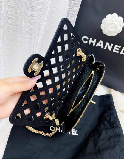 Chanel 21 Ss Gold Diamond Pattern Cf Chain Bag