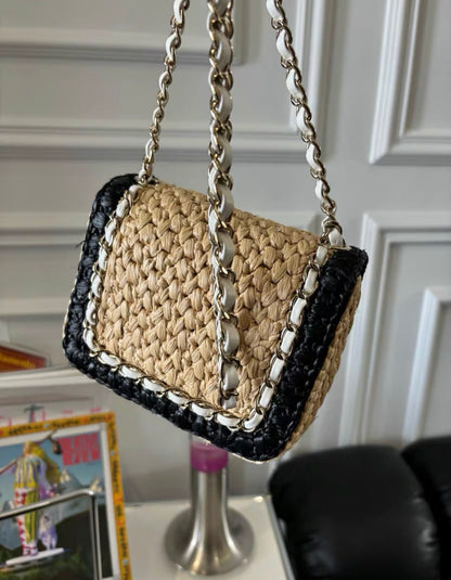 Chanel Luxury Leather Shoulder Bag Style 4