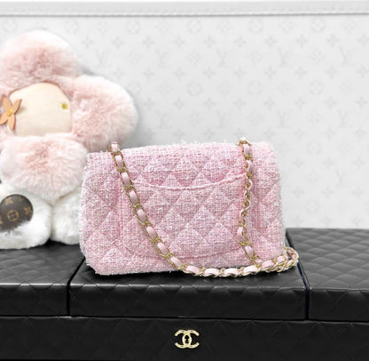 Chanel Luxury Leather Pink Shoulder Bag Pink
