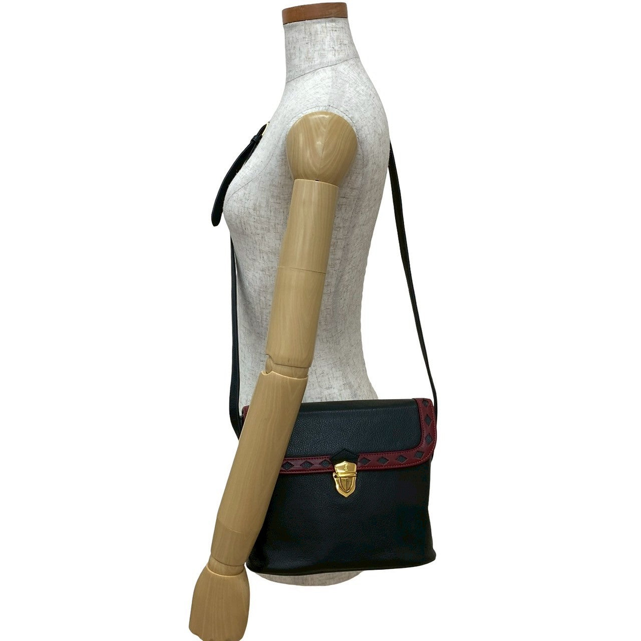 Saint Laurent Leather Red Shoulder Bag Style 23