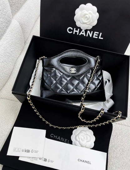 Chanel Luxury Leather Black Handbag Style 15