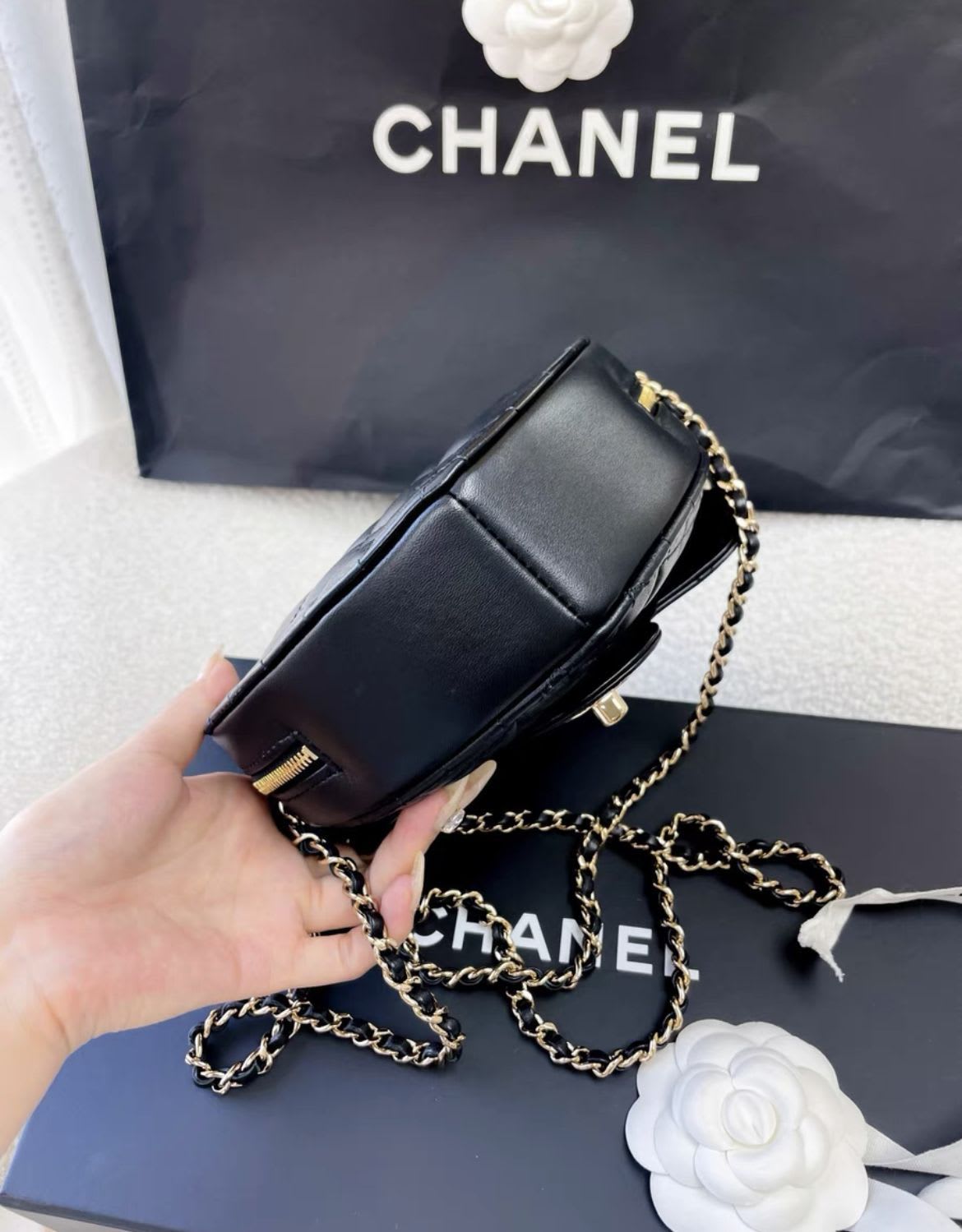 Chanel Luxury Leather Black Handbag Style 16