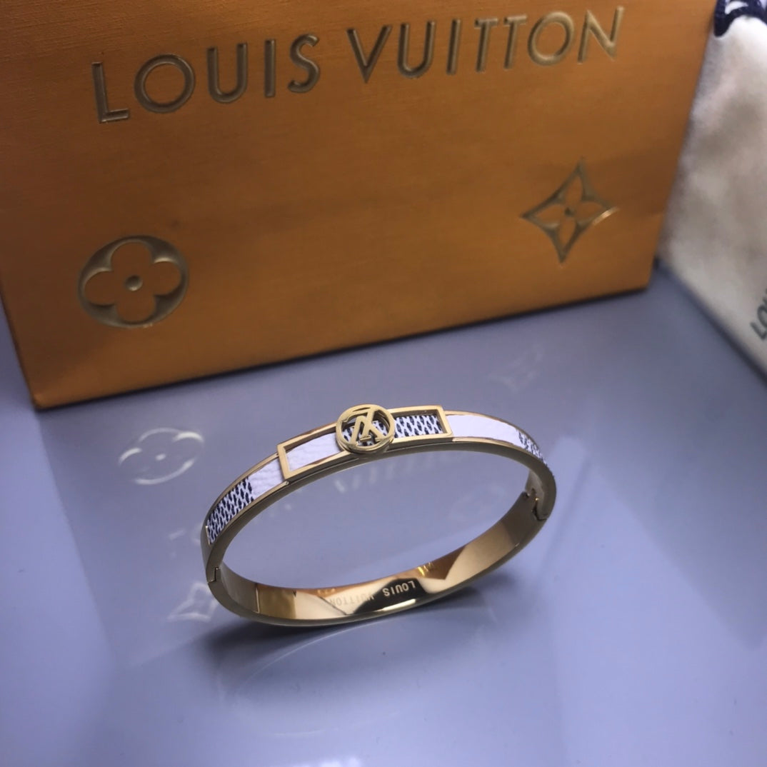 Unisex bracelet