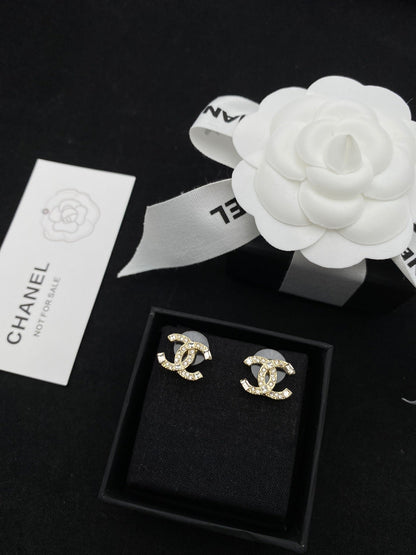 fashion crystal earrings