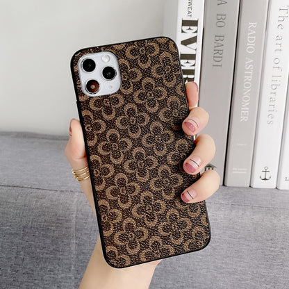 Four-leaf clover pattern phone case for Samsung