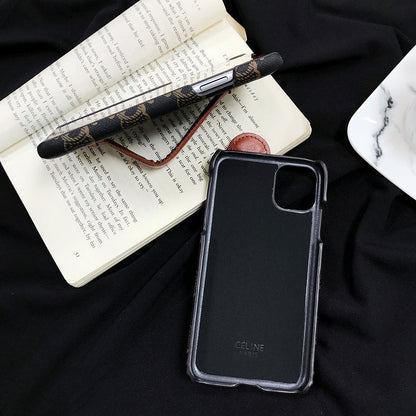 Contrast color wristband phone case