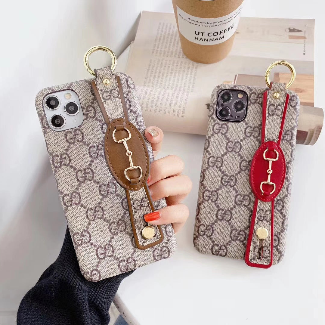 Wristband bracket phone case
