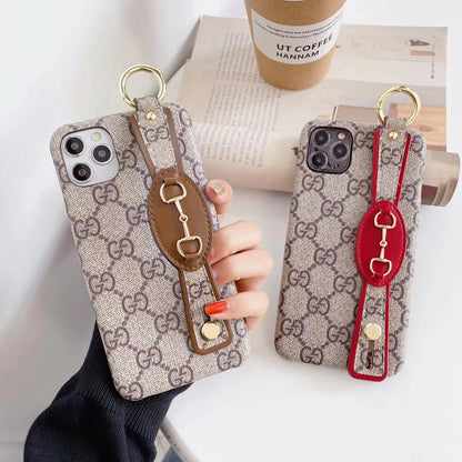 Wristband bracket phone case