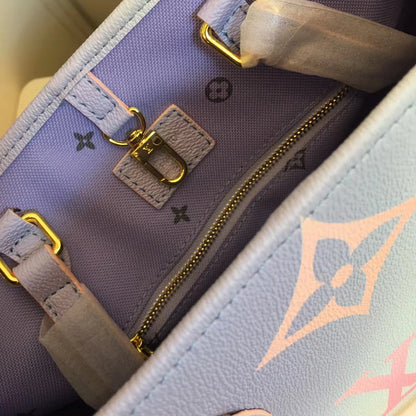 2022 New LV Oversized Tote--8