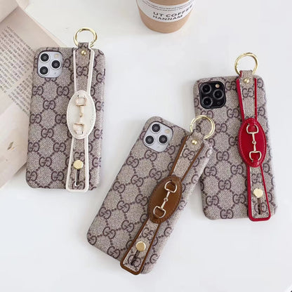 Wristband bracket phone case