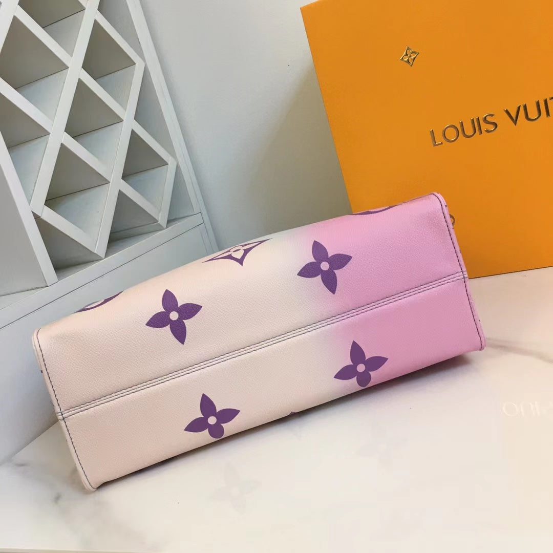 2022 New LV Oversized Tote--8