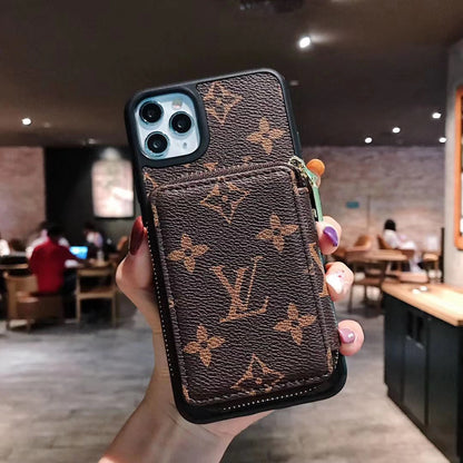 Retro pattern coin purse phone case