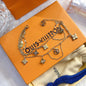 The latest ladies bracelet