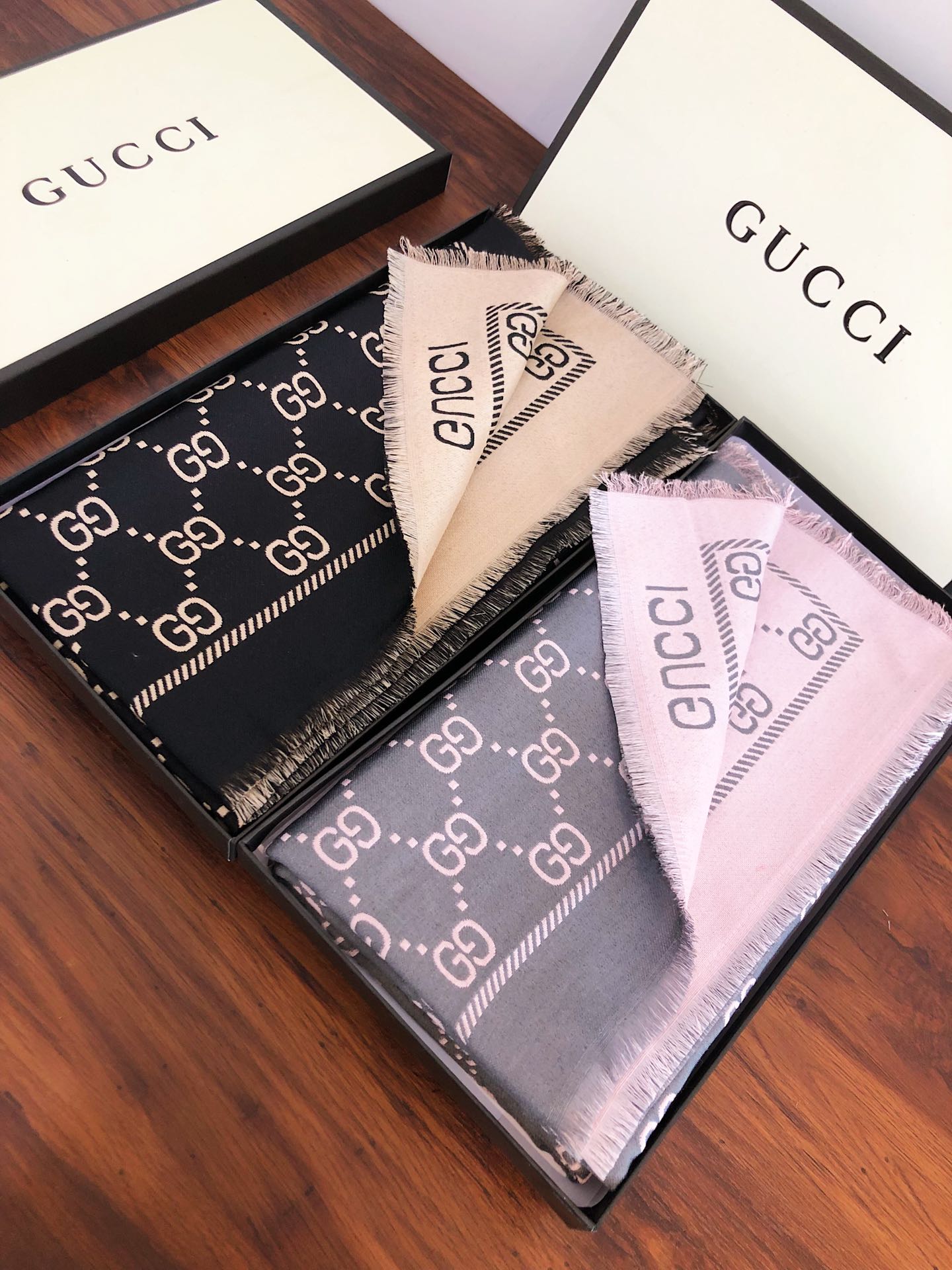 GG - Scarf (2 Colours Available)